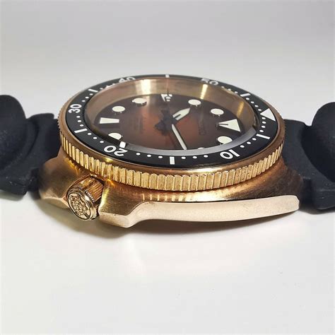 seiko bronze dive watch